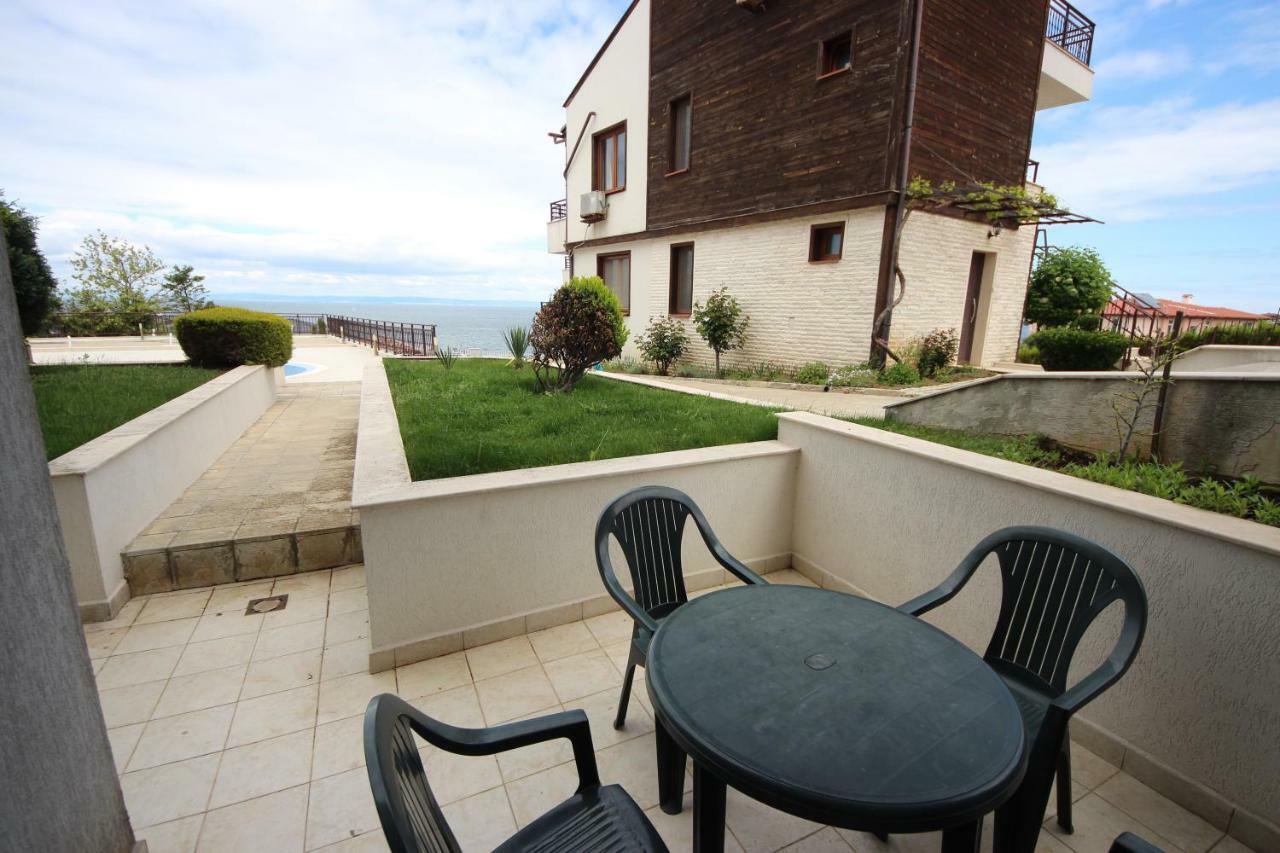 Menada Apolon Apartments Sozopol Eksteriør bilde
